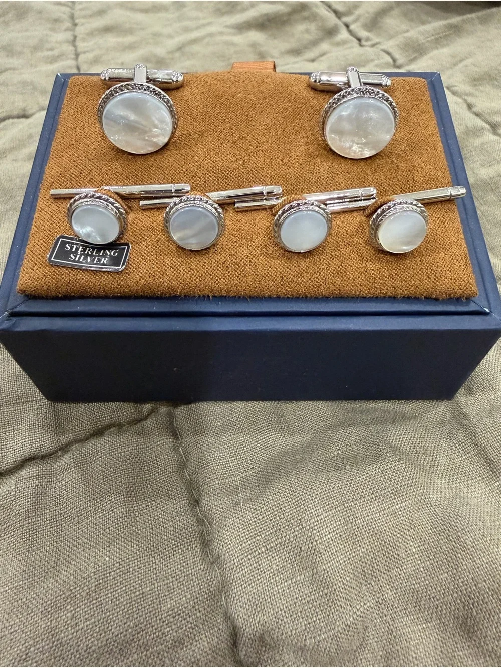 David Donahue Sterling Silver & Mother Of Pearl Beveled Stud & Cufflink Set